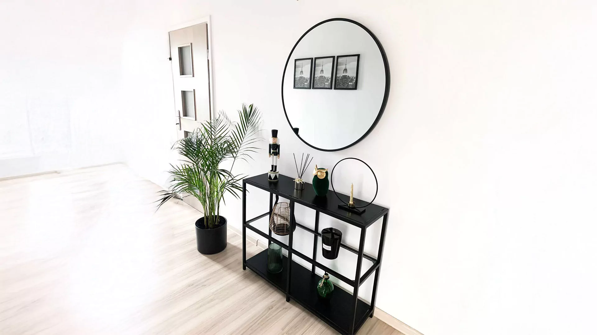 Loftstil: Verschiedene Projekte von Türen und Möbeln